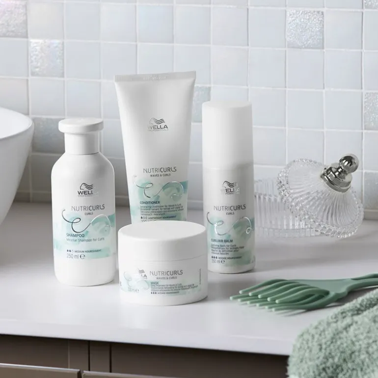 Baume de définition pour cheveux bouclés Curlixir Nutricurls