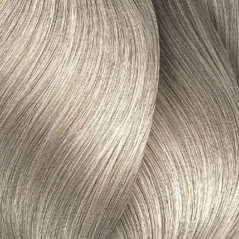 Coloration ton sur ton Dialight Acidic Gloss Color 10.18 milkshake blond très très clair cendré moka
