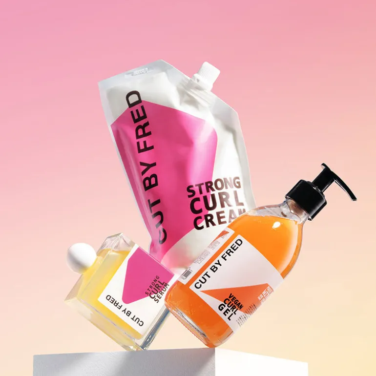 Crème de définition cheveux très bouclés frisés Strong Curl Cream