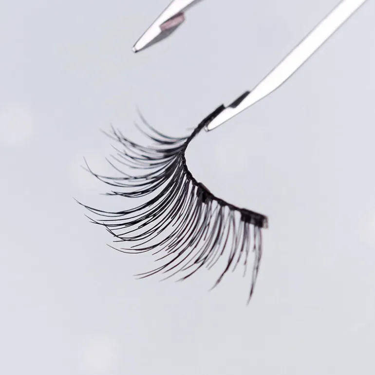 Faux cils magnetic wispies