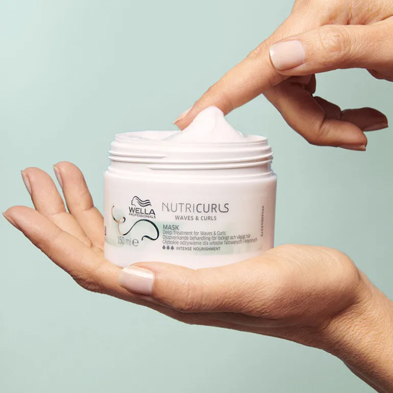 Soin profond pour cheveux ondulés et bouclés Nutricurls 150ml