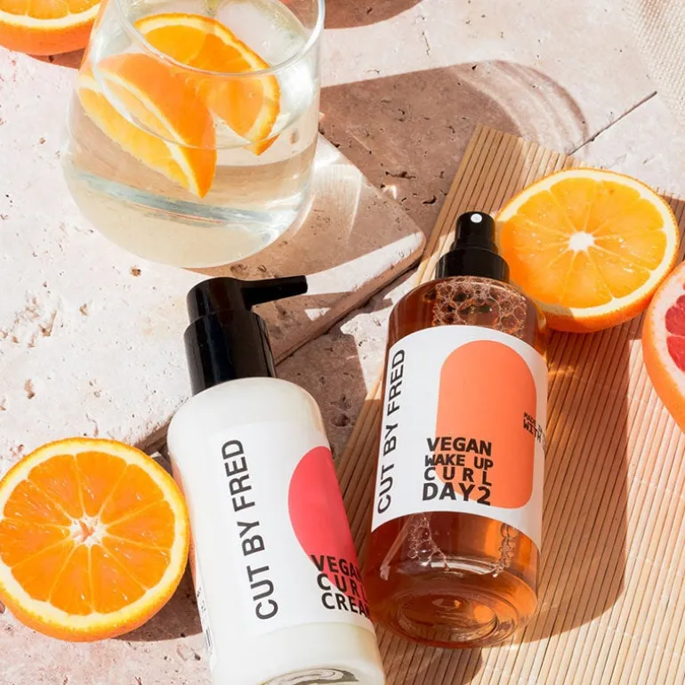 Spray définition 2ème jour boucles Vegan Wake Up Curl Day 2