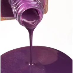 Vernis à ongles purple